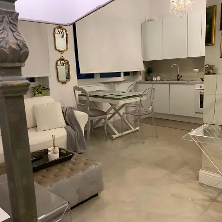 Mae Nervi A 2 Passi Dal Mare Apartment *