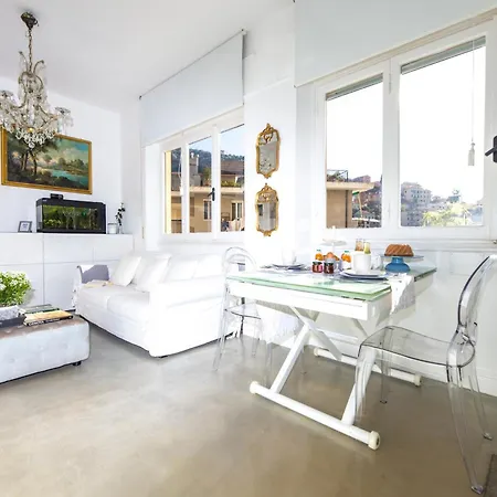 Mae Nervi A 2 Passi Dal Mare Apartment *